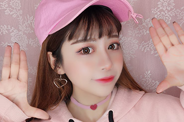 视频做美女下巴,几针下去一抽,肉就少了颜值马斧头抽脂木图片
